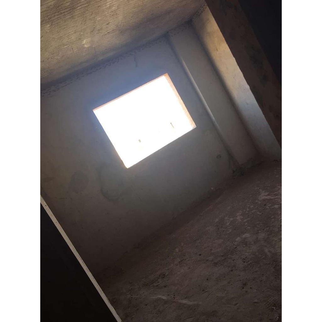 شقة ١٨٠متر في البنفسج محارة  الدور سطوح