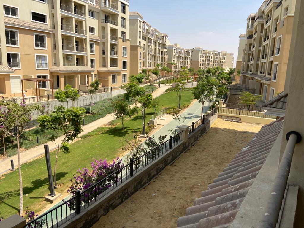 شقة ١٢٨متر في سراي طوب احمر الدور أرضي