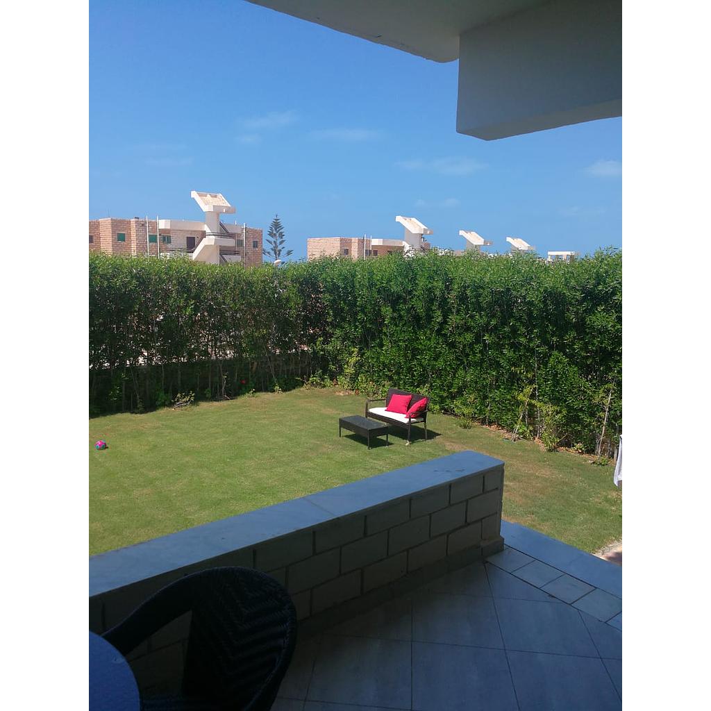 شالية ٣٤٠متر في قرية جرين بيتش تشطيب كامل الدور أرضي