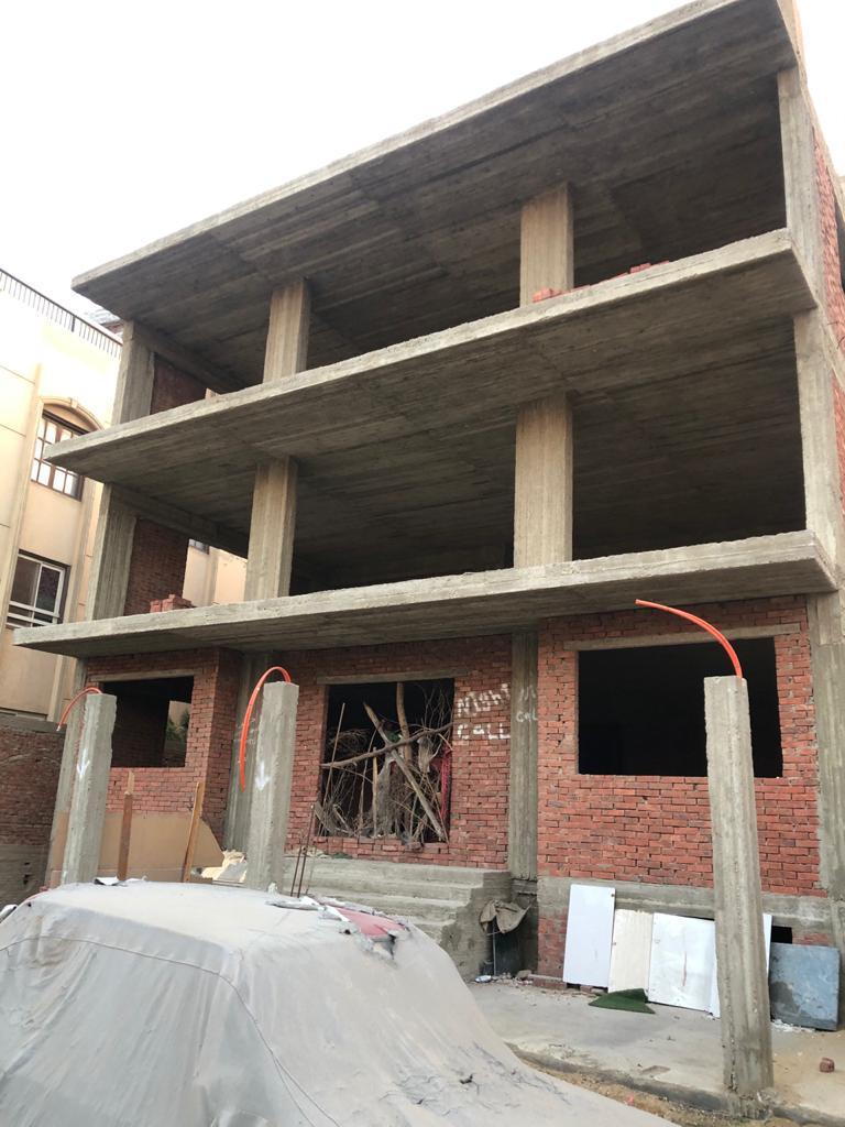 Villa 1000m2 in District 5 - Fifth Settlement Skeleton