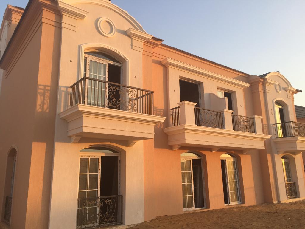 توين هاوس ٣٢٧متر في ليان ريزيدنس محارة