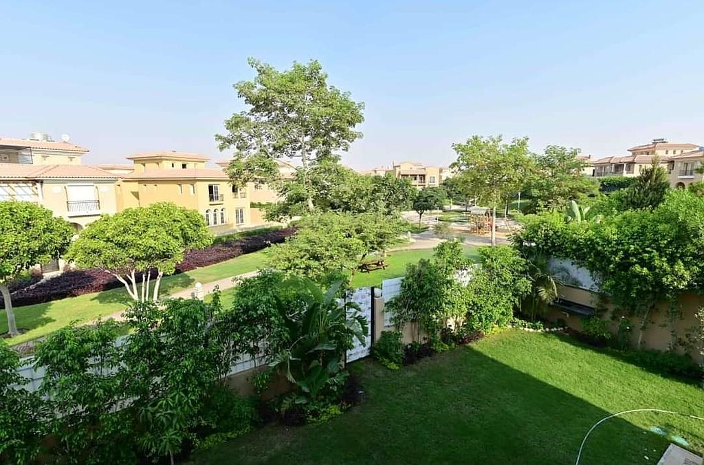 فيلا ٣٩٠متر في هايد بارك - القاهرة الجديدة تشطيب كامل