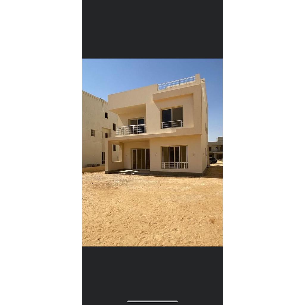 فيلا ٣٤٥متر في جراند هايتس تشطيب كامل