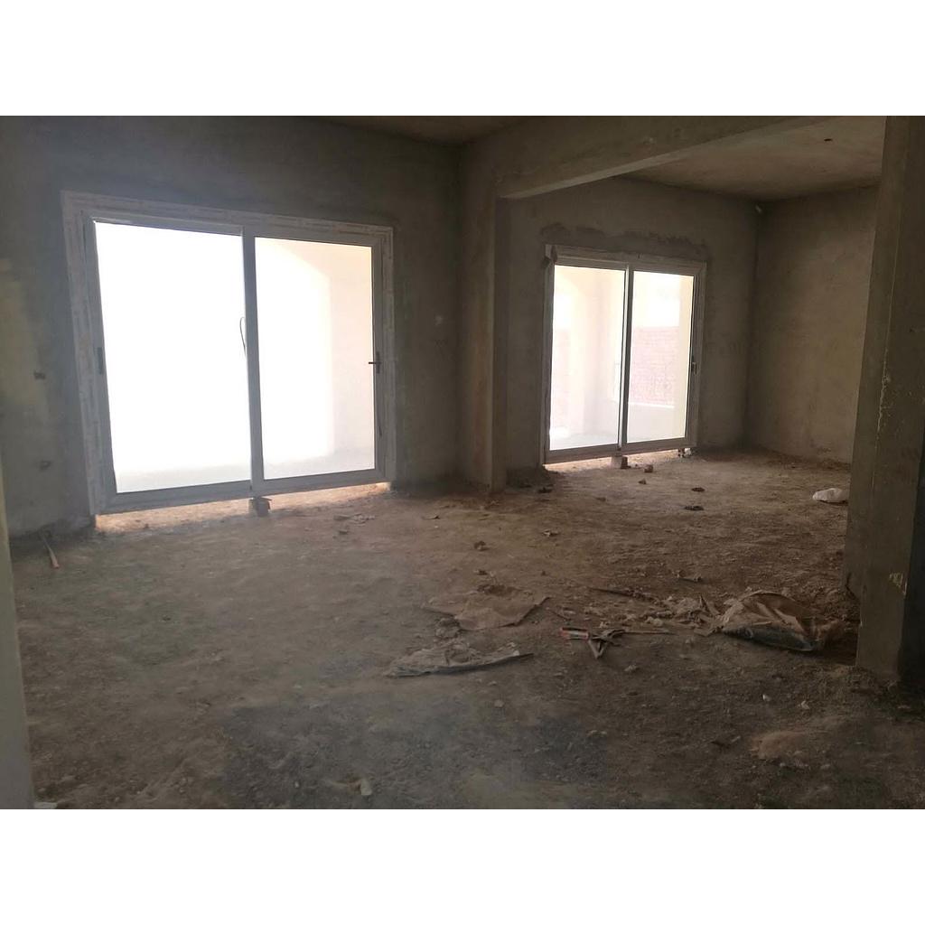 فيلا ٣٧٠متر في جولف السليمانية محارة