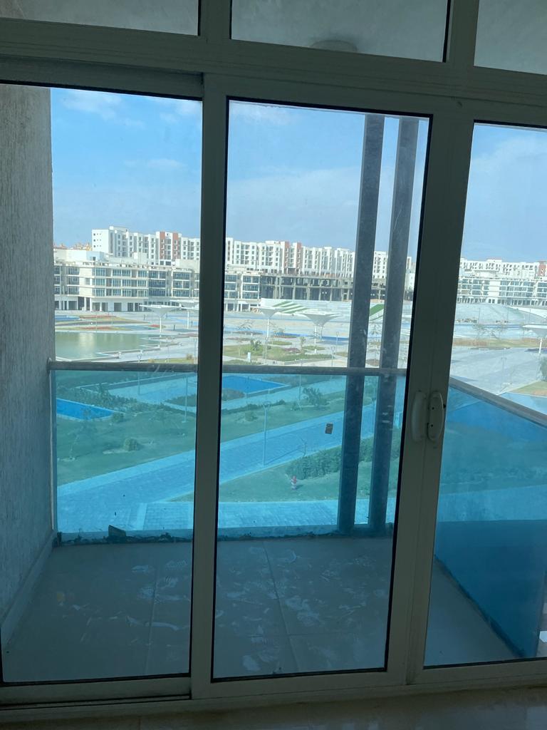 شقة ١٠٠متر في بورتو أكتوبر تشطيب كامل  الدور الثاني