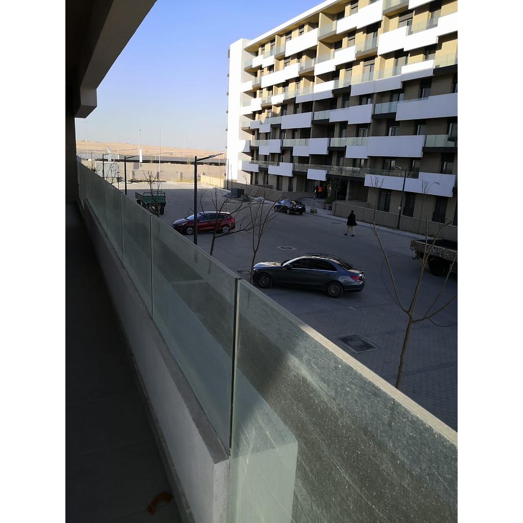 شقة ١٤٣متر في الشروق تشطيب كامل  الدور الأول