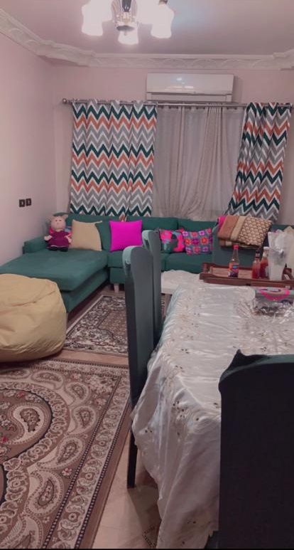 شقة ١٠٠متر في المعادي تشطيب كامل  الدور الأول