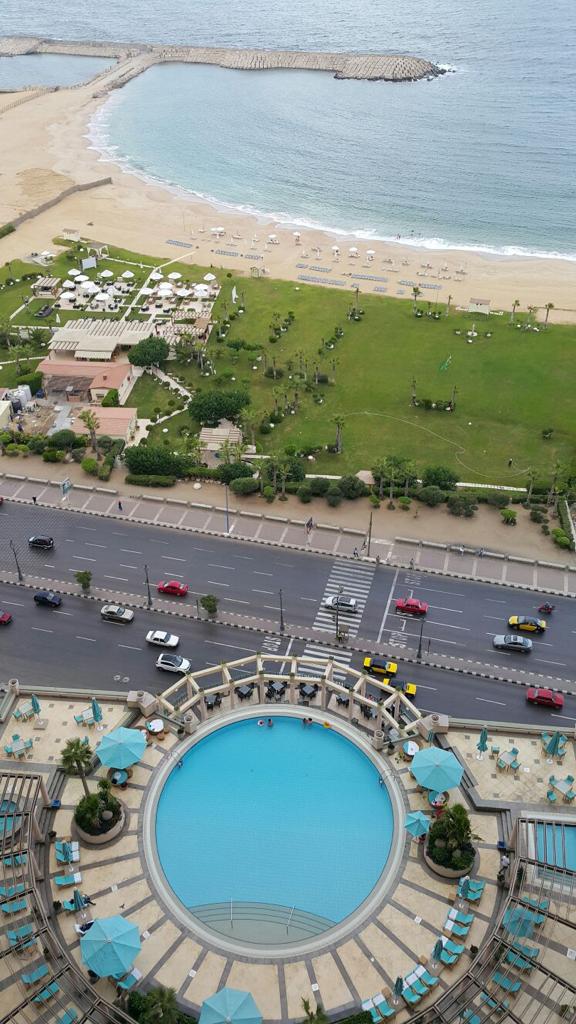 شقة ٦٥٠متر في سان ستفانو تشطيب كامل  الدور ٢١