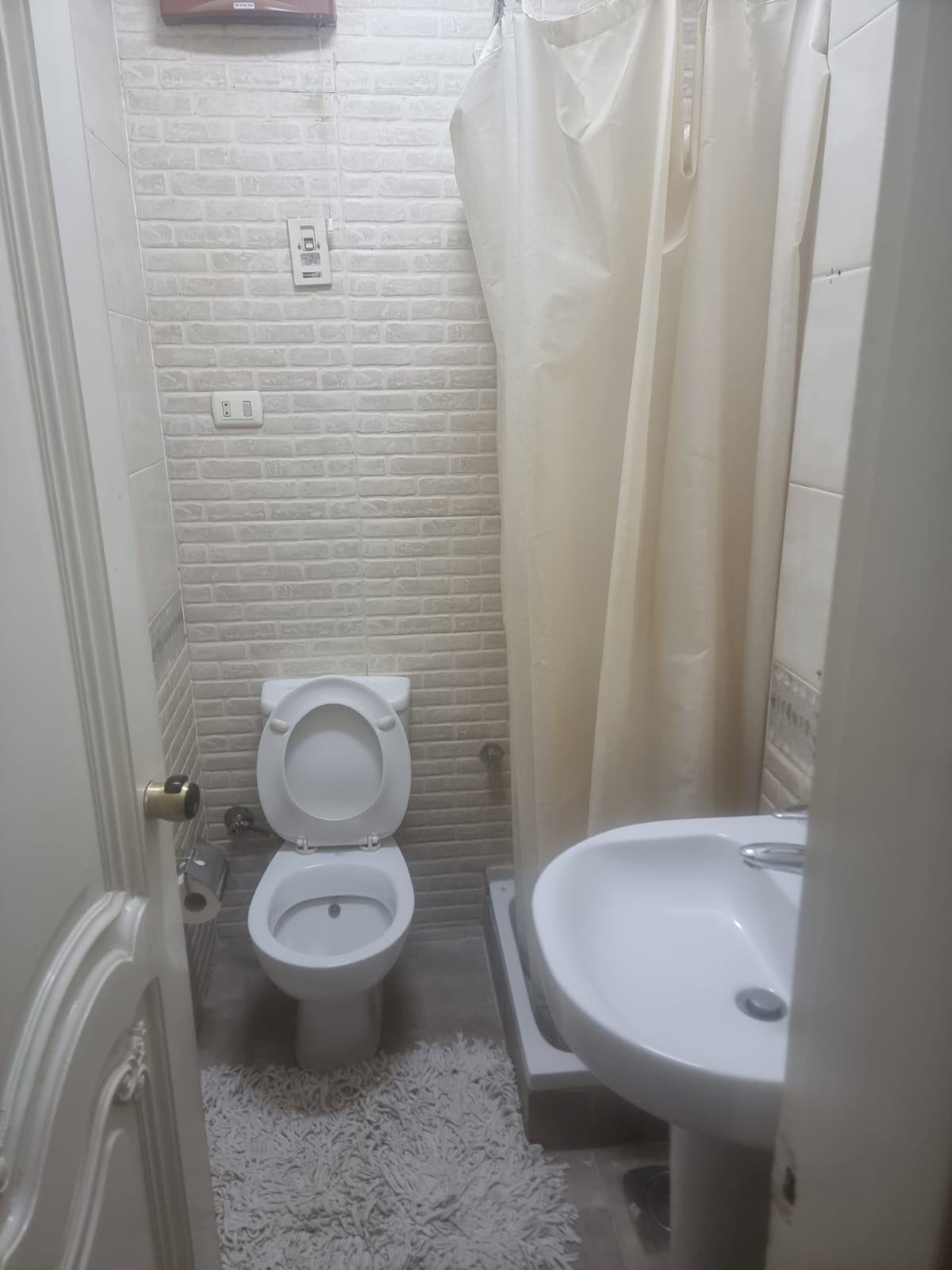 PIC4
