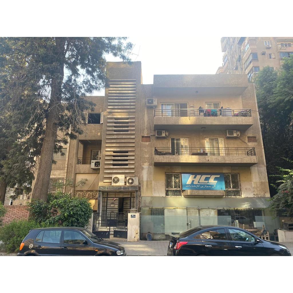 عمارة ٥٠٠متر في المهندسين‎ 4 طوابق