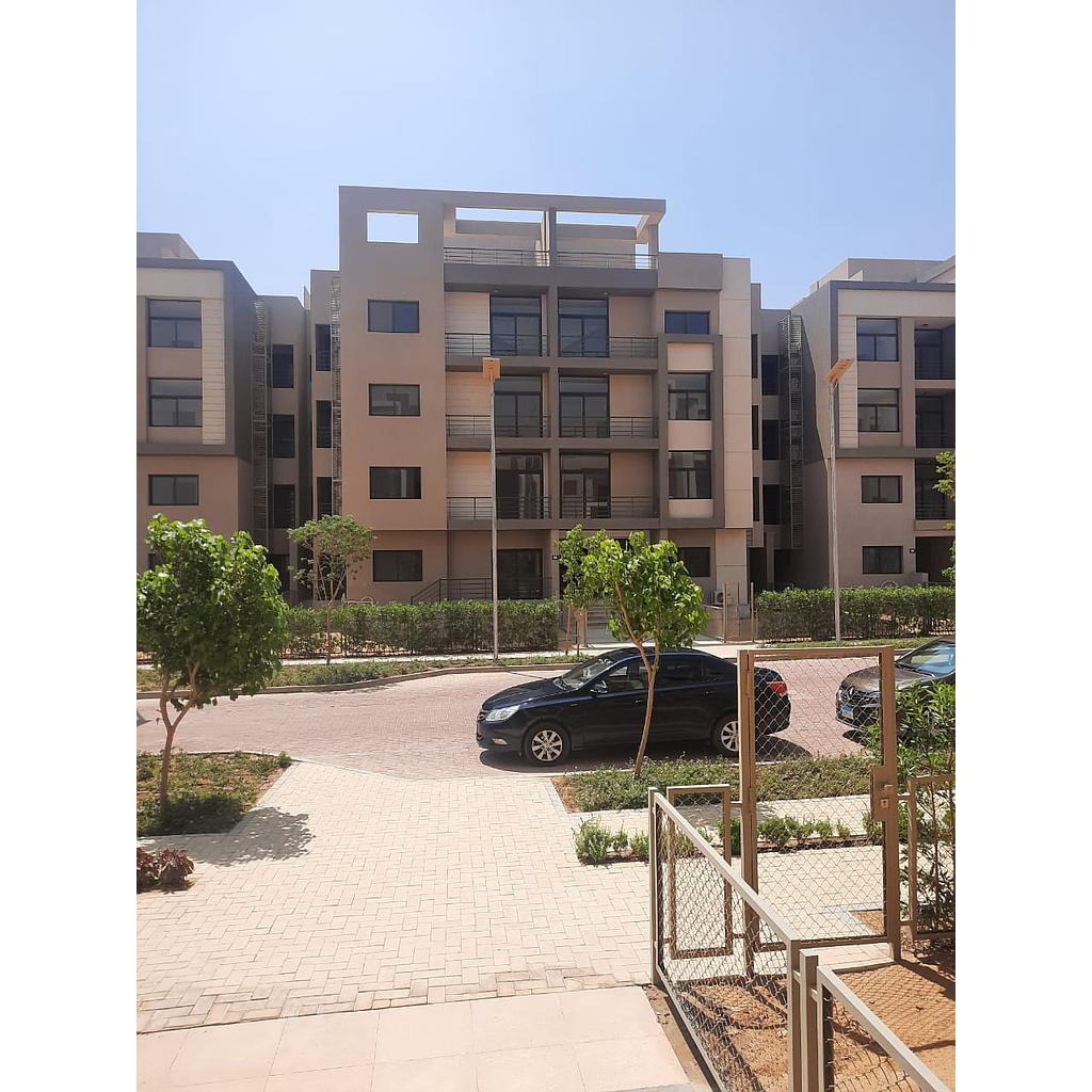 Apartment 160m2 in Fifth Square Fully Finished 1st floor