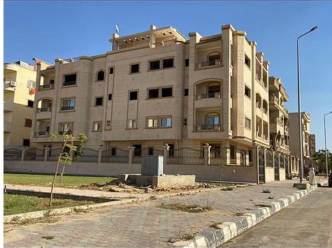 Apartment 178m2 in El Shurouq Semi Finished 3rd floor